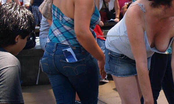 Nipple slip on the street